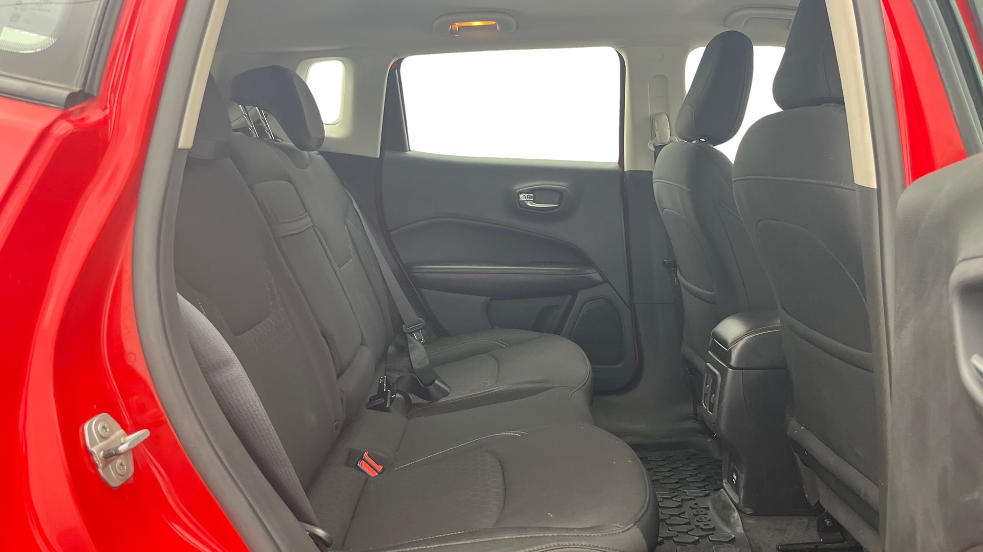 View 2019 Jeep Compass Sport 2.0 Diesel BS IV Image 28 Used 2019 Jeep Compass Sport 2.0 Diesel BS IV Image 28