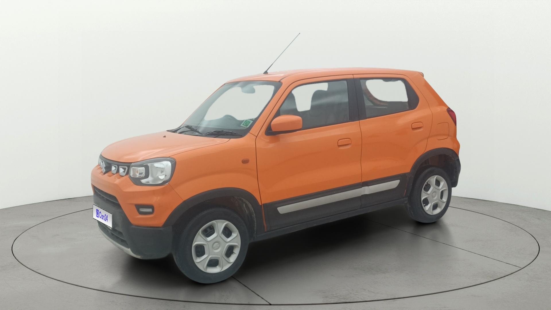 View 2020 Maruti Suzuki 1000 Base Variant Image 35 Used 2020 Maruti Suzuki 1000 Base Variant Image 35