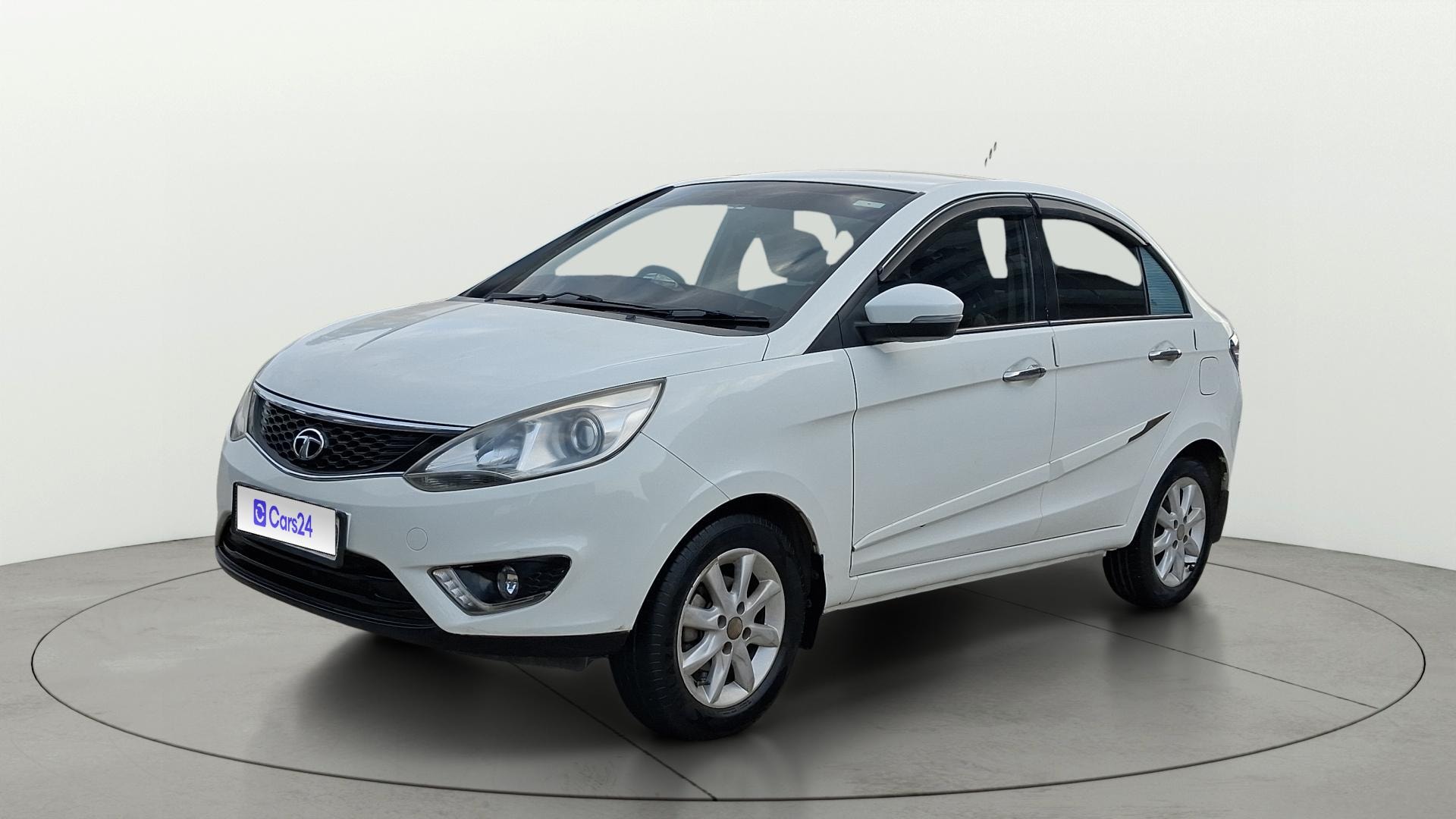 View 2016 Tata Zest XM Petrol Image 35 Used 2016 Tata Zest XM Petrol Image 35