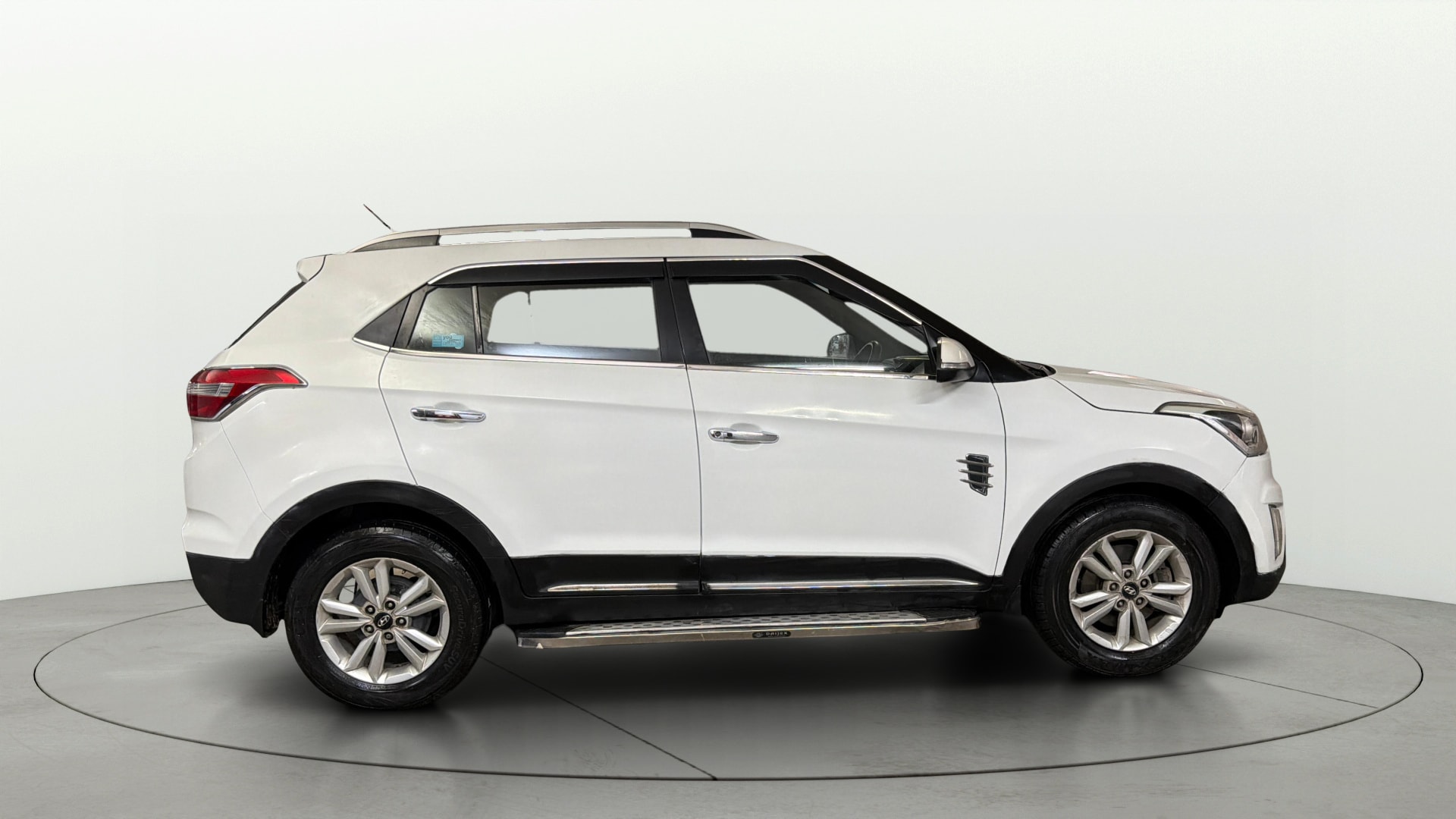 View 2016 Hyundai Creta 1.6 SX Plus Petrol Image 8 Used 2016 Hyundai Creta 1.6 SX Plus Petrol Image 8