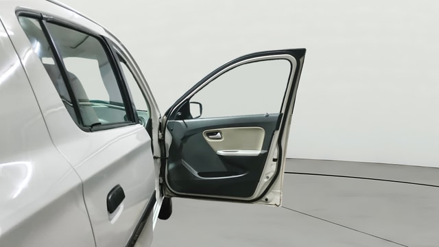 View Maruti Suzuki Alto K10 Image 43 Used Maruti Suzuki Alto K10 Image 43