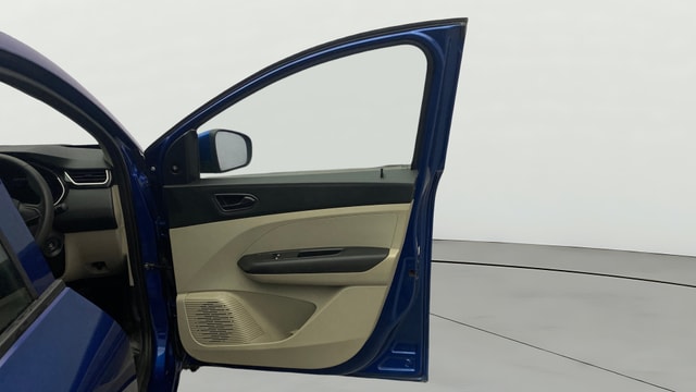 View Renault Triber Image 45 Used Renault Triber Image 45