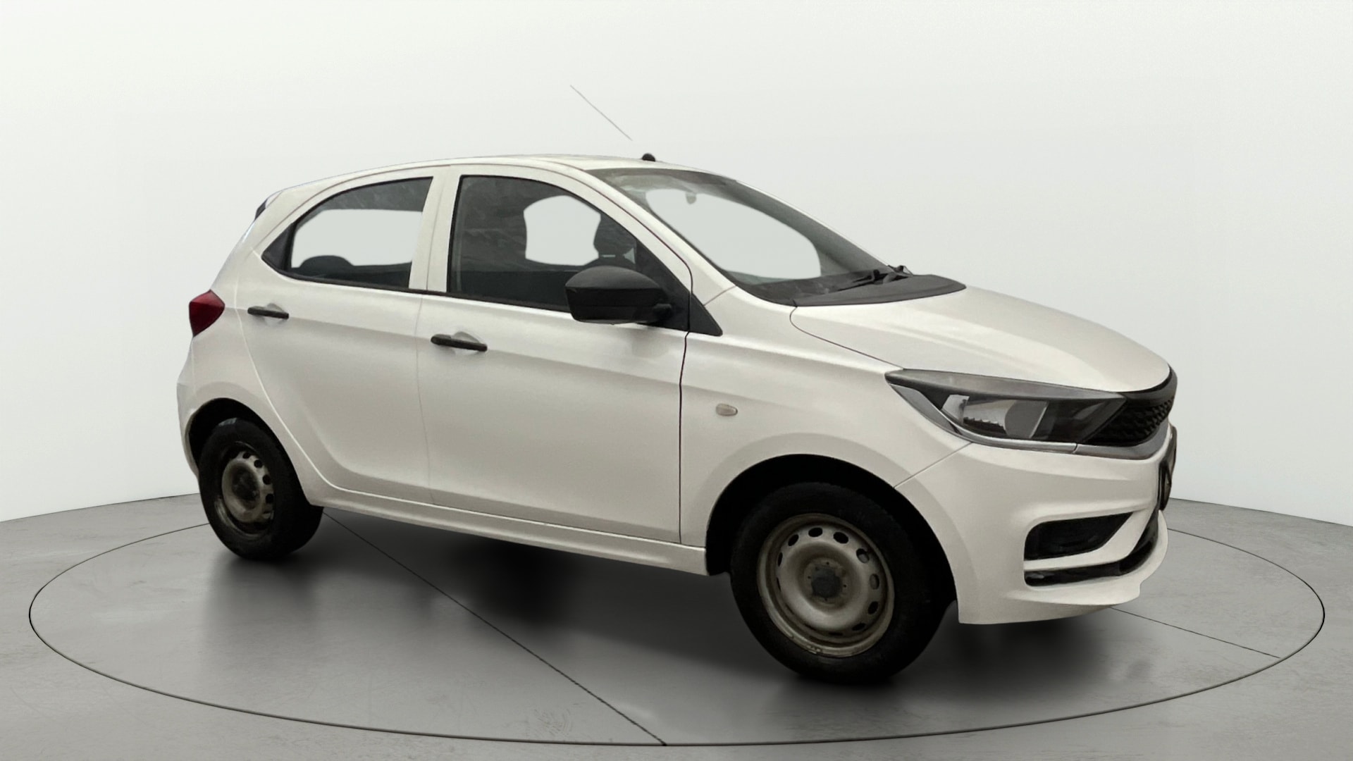 Used 2023 Tata Tiago Used 2023 Tata Tiago