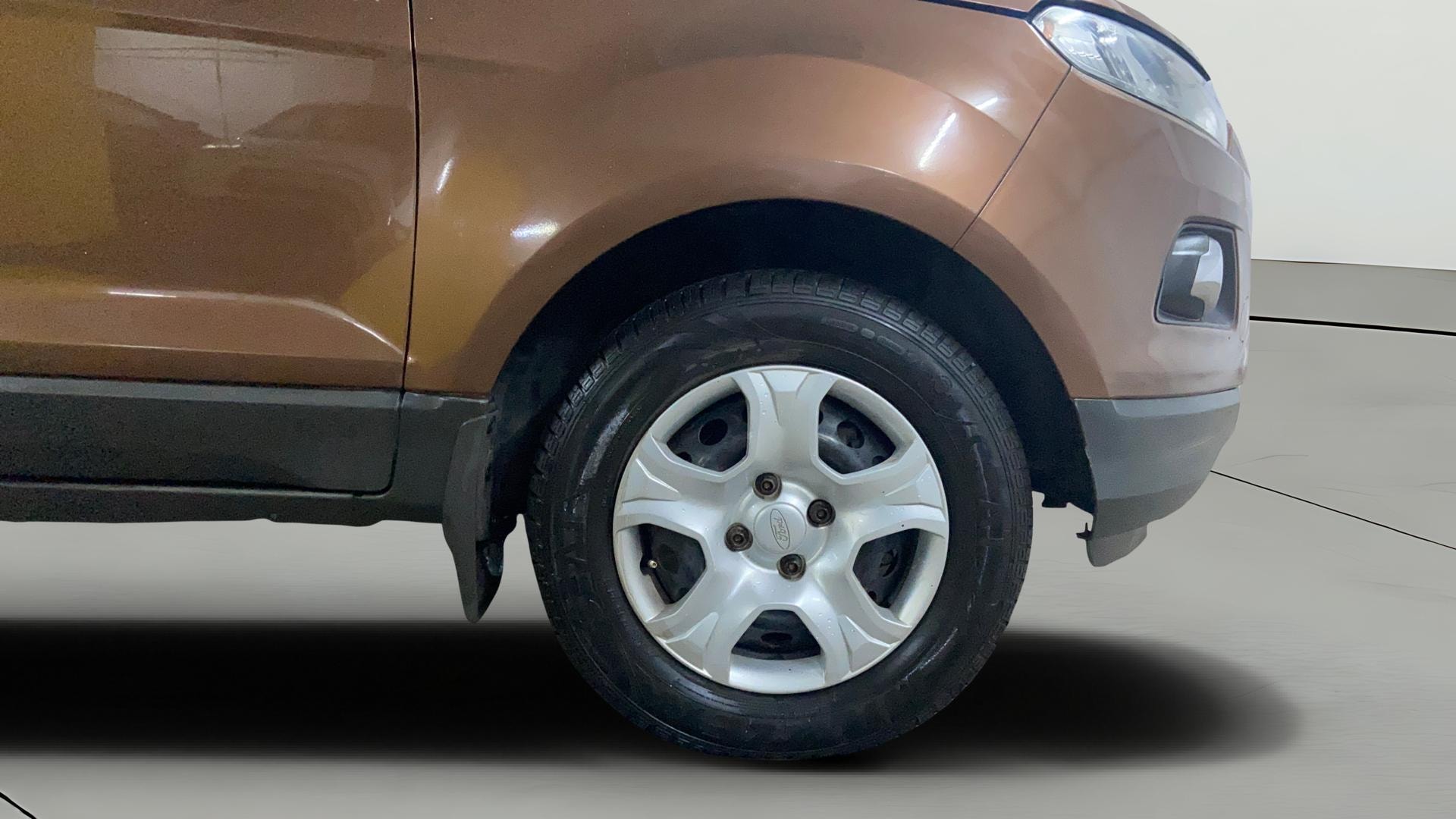View 2017 Ford EcoSport 1.5 TDCi Diesel Ambiente BS IV Image 40 Used 2017 Ford EcoSport 1.5 TDCi Diesel Ambiente BS IV Image 40