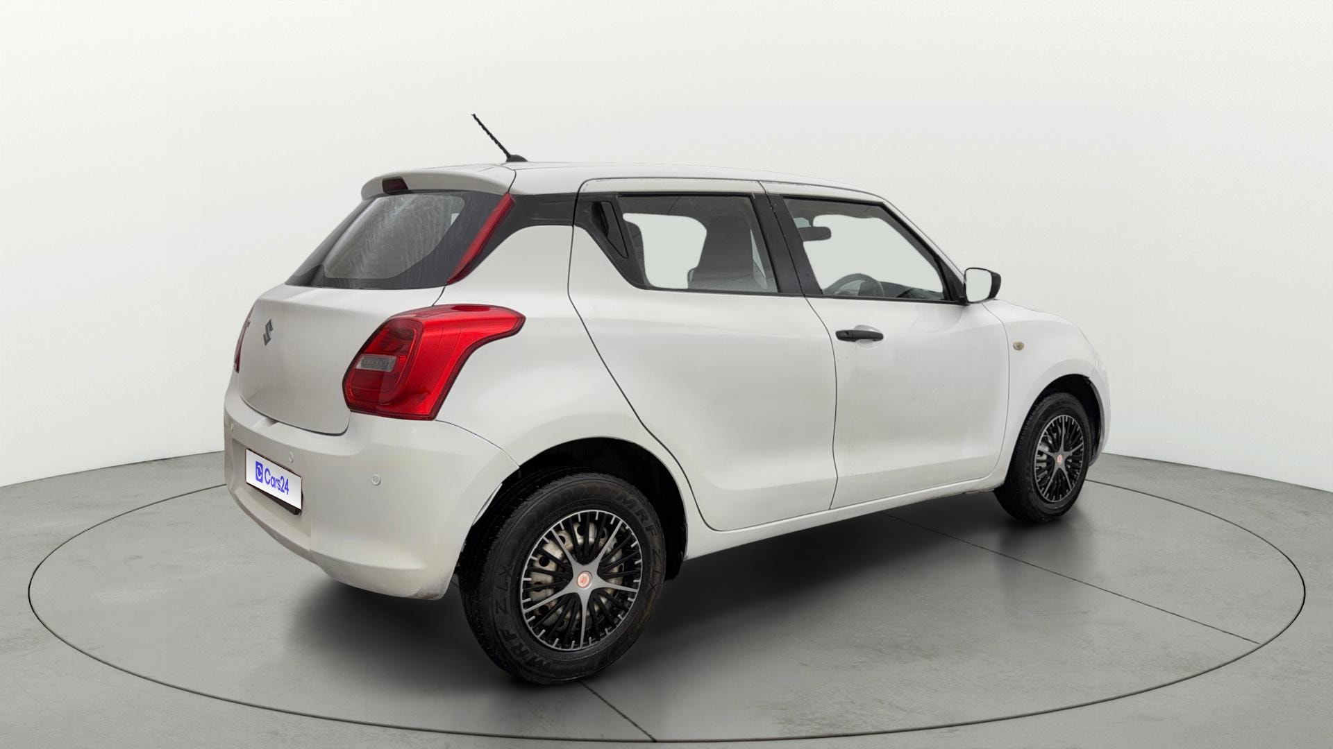 View 2019 Maruti Suzuki 1000 Base Variant Image 41 Used 2019 Maruti Suzuki 1000 Base Variant Image 41