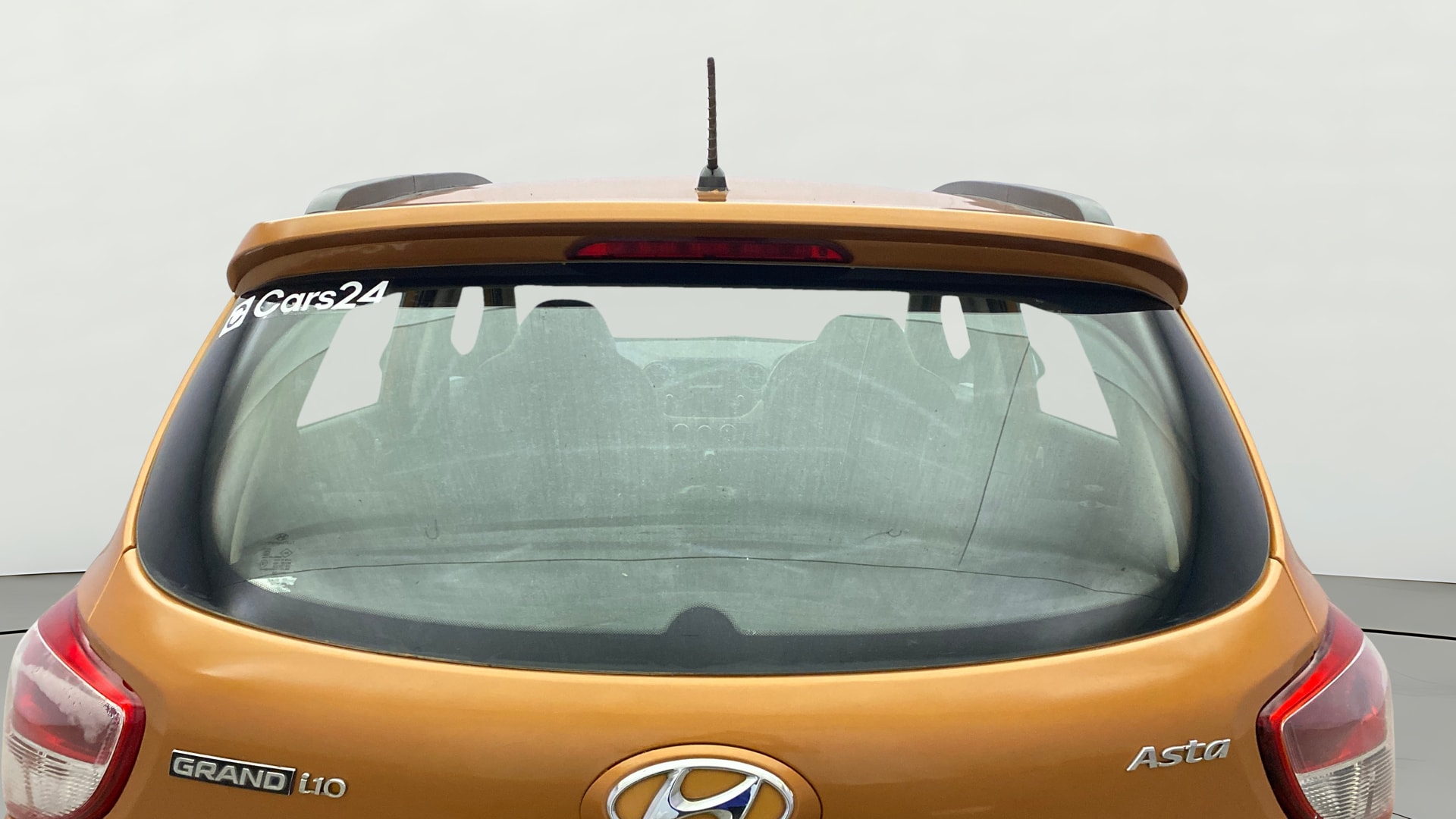 View 2014 Hyundai Grand i10 Asta AT 1.2 Kappa VTVT Image 4 Used 2014 Hyundai Grand i10 Asta AT 1.2 Kappa VTVT Image 4