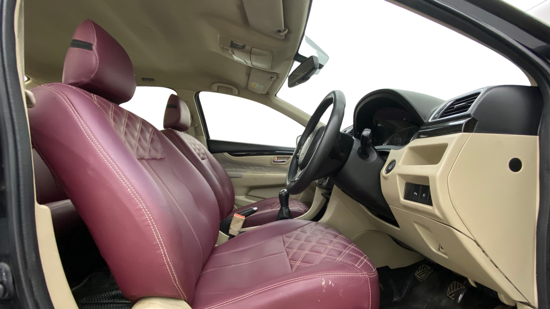 View 2015 Maruti Suzuki 1000 Base Variant Image 26 Used 2015 Maruti Suzuki 1000 Base Variant Image 26