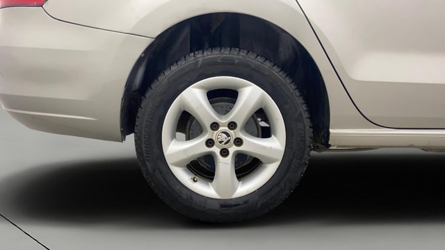 View Skoda Rapid Image 33 Used Skoda Rapid Image 33