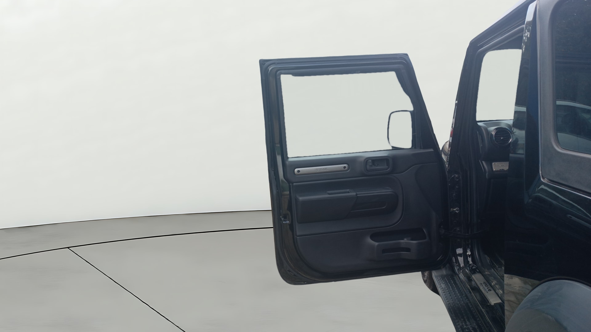View 2024 Mahindra Thar AX Standard Manual Soft Top 6 Seater Image 32 Used 2024 Mahindra Thar AX Standard Manual Soft Top 6 Seater Image 32