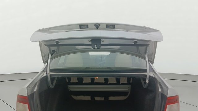 View Skoda Rapid Image 16 Used Skoda Rapid Image 16
