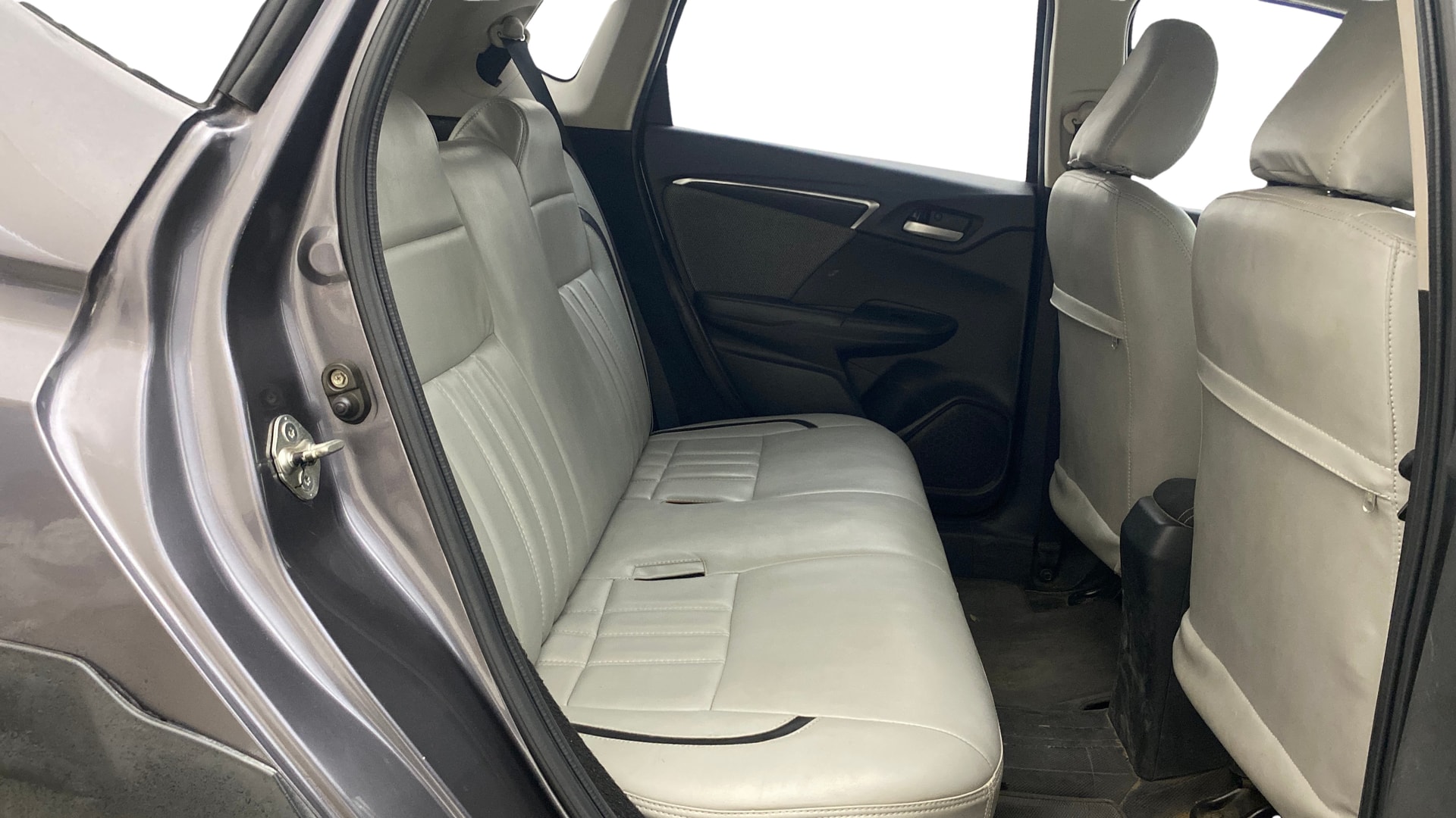 View 2018 Honda WR-V S MT Diesel Edge Edition Image 30 Used 2018 Honda WR-V S MT Diesel Edge Edition Image 30