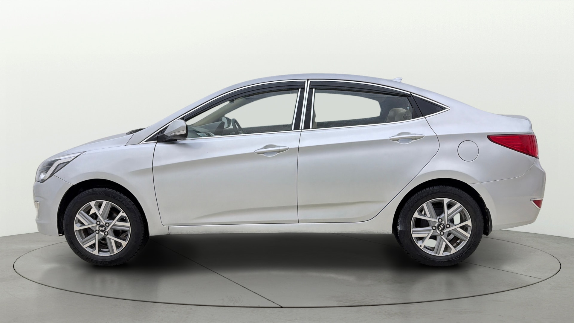 Used 2016 Hyundai Fluidic Verna Used 2016 Hyundai Fluidic Verna