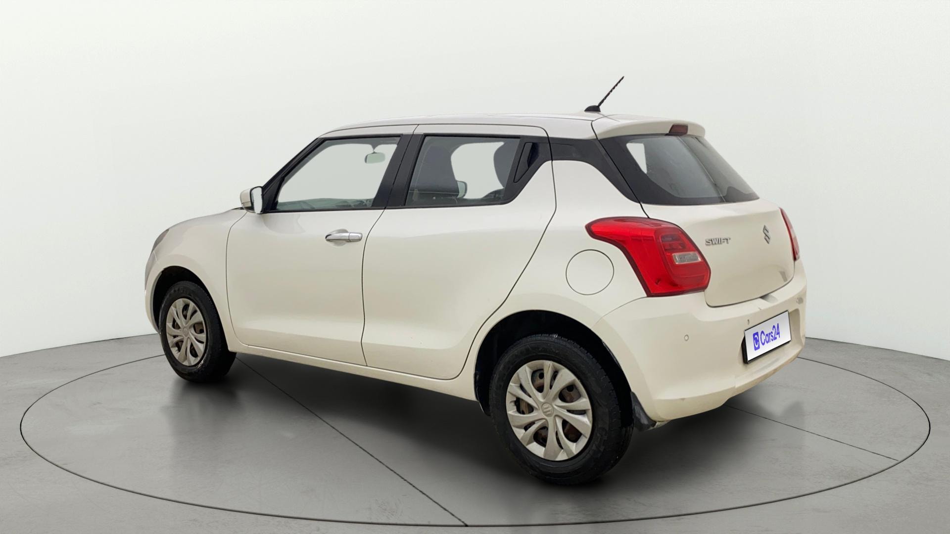 View 2020 Maruti Suzuki 1000 Base Variant Image 2 Used 2020 Maruti Suzuki 1000 Base Variant Image 2