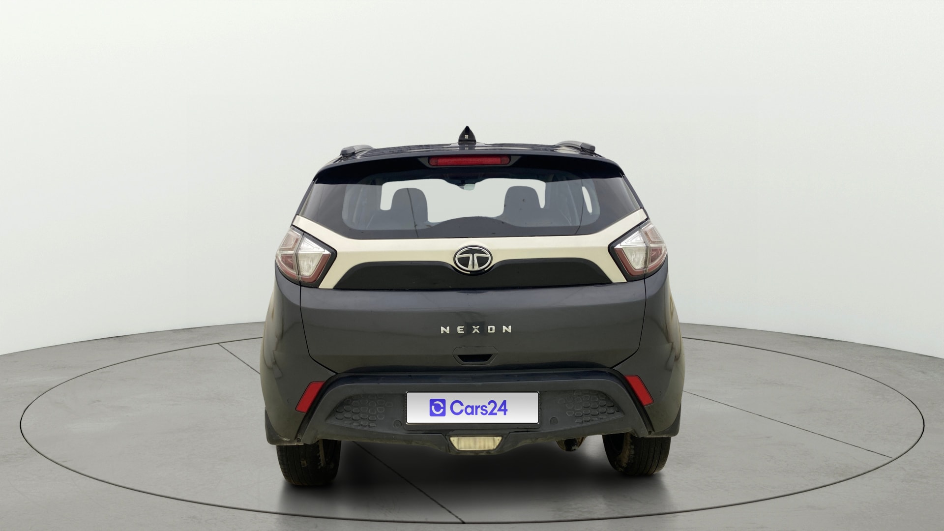 View 2020 Tata Nexon Revotorq XM Image 38 Used 2020 Tata Nexon Revotorq XM Image 38