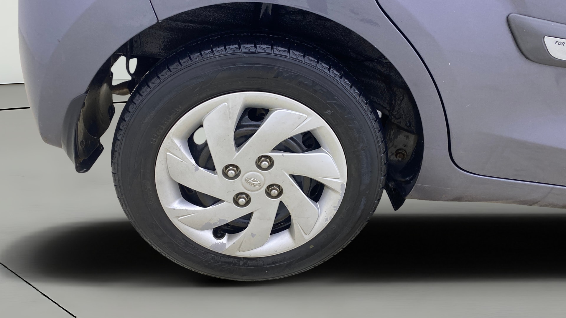 View 2019 Hyundai New Santro D-Lite Petrol Image 23 Used 2019 Hyundai New Santro D-Lite Petrol Image 23