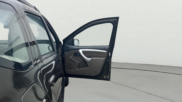 View Renault Duster Image 44 Used Renault Duster Image 44