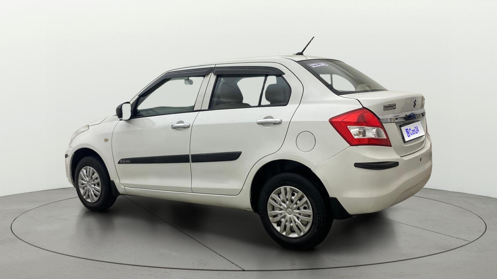 View 2020 Maruti Suzuki 1000 Base Variant Image 2 Used 2020 Maruti Suzuki 1000 Base Variant Image 2