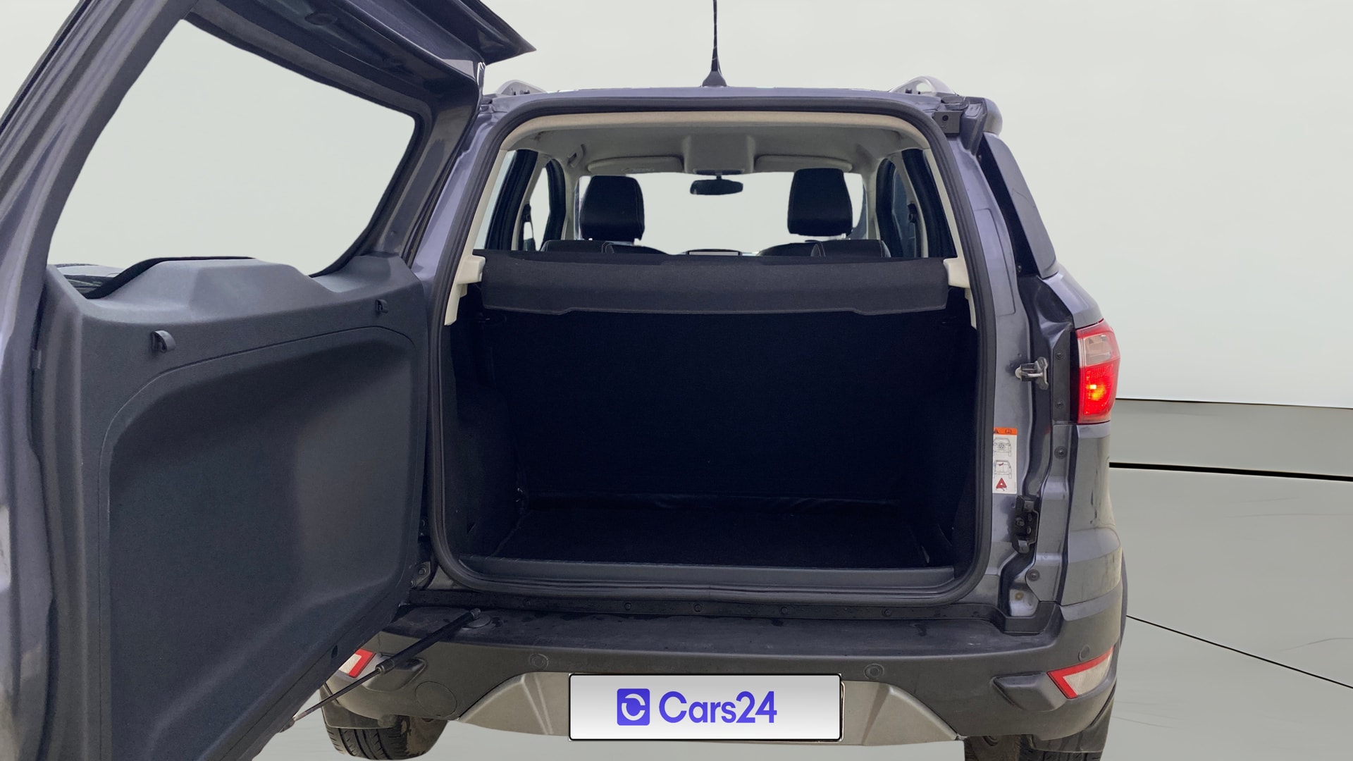 View 2020 Ford EcoSport 1.5 TDCi Diesel Ambiente BS IV Image 39 Used 2020 Ford EcoSport 1.5 TDCi Diesel Ambiente BS IV Image 39