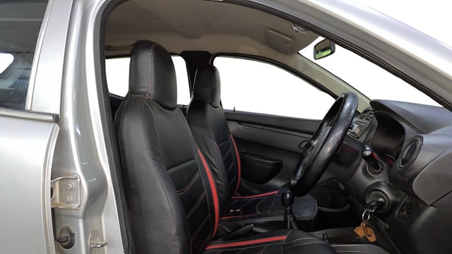 View Renault Kwid Image 16 Used Renault Kwid Image 16