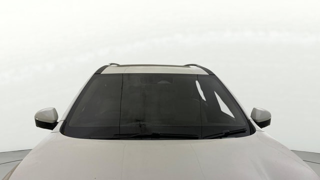 View Mahindra XUV700 Image 39 Used Mahindra XUV700 Image 39