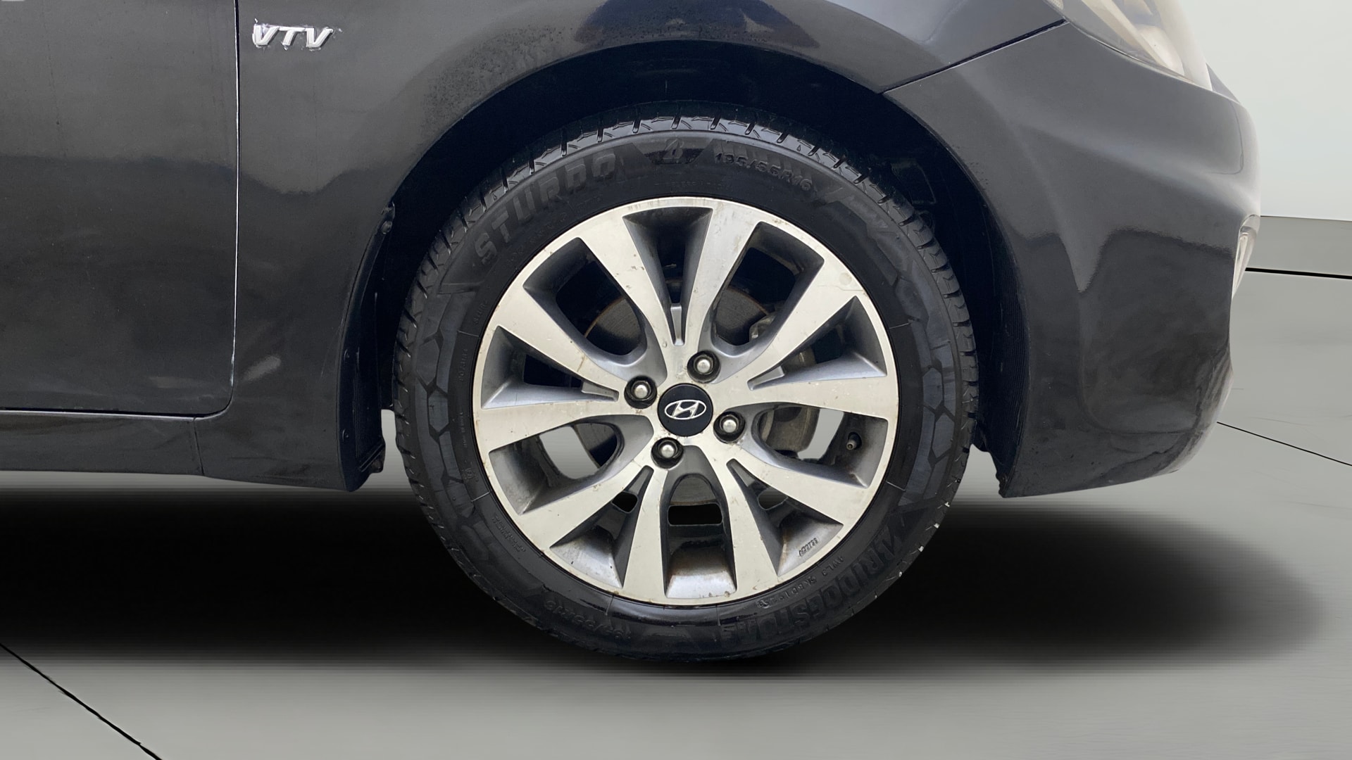 View 2014 Hyundai Fluidic Verna 1.6 VTVT SX Image 40 Used 2014 Hyundai Fluidic Verna 1.6 VTVT SX Image 40