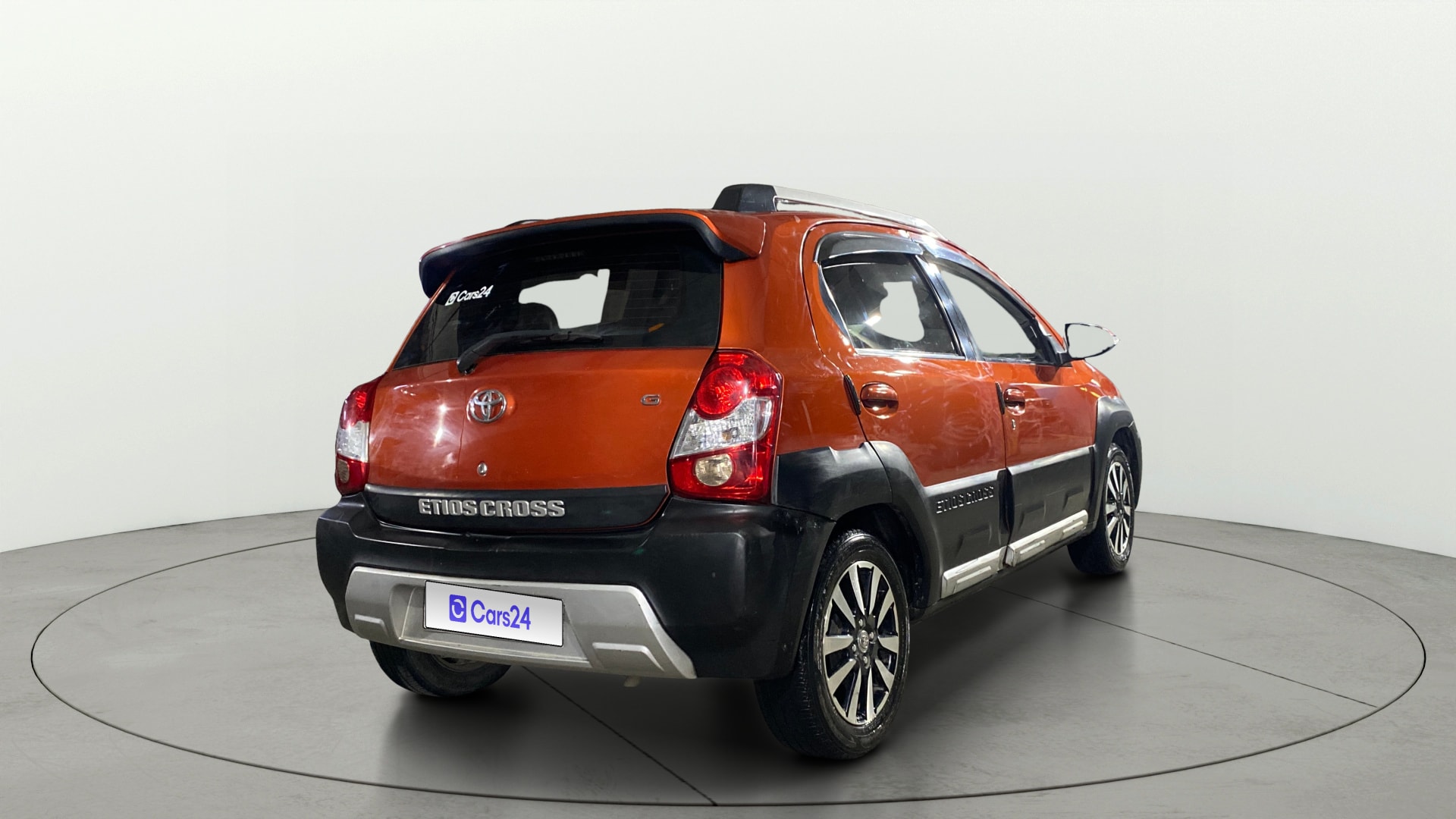 View 2018 Toyota Etios Cross 1.2 G Image 42 Used 2018 Toyota Etios Cross 1.2 G Image 42