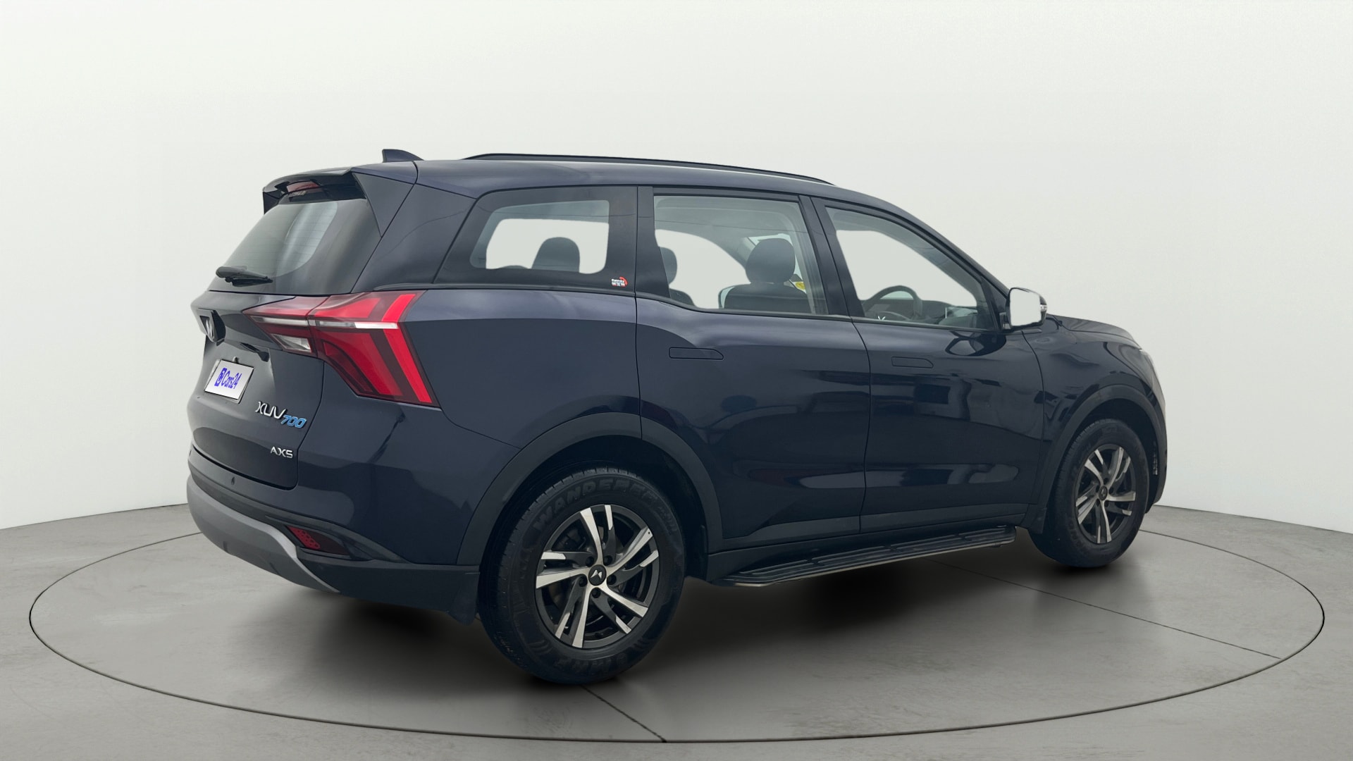 Used 2022 Mahindra XUV700 Used 2022 Mahindra XUV700