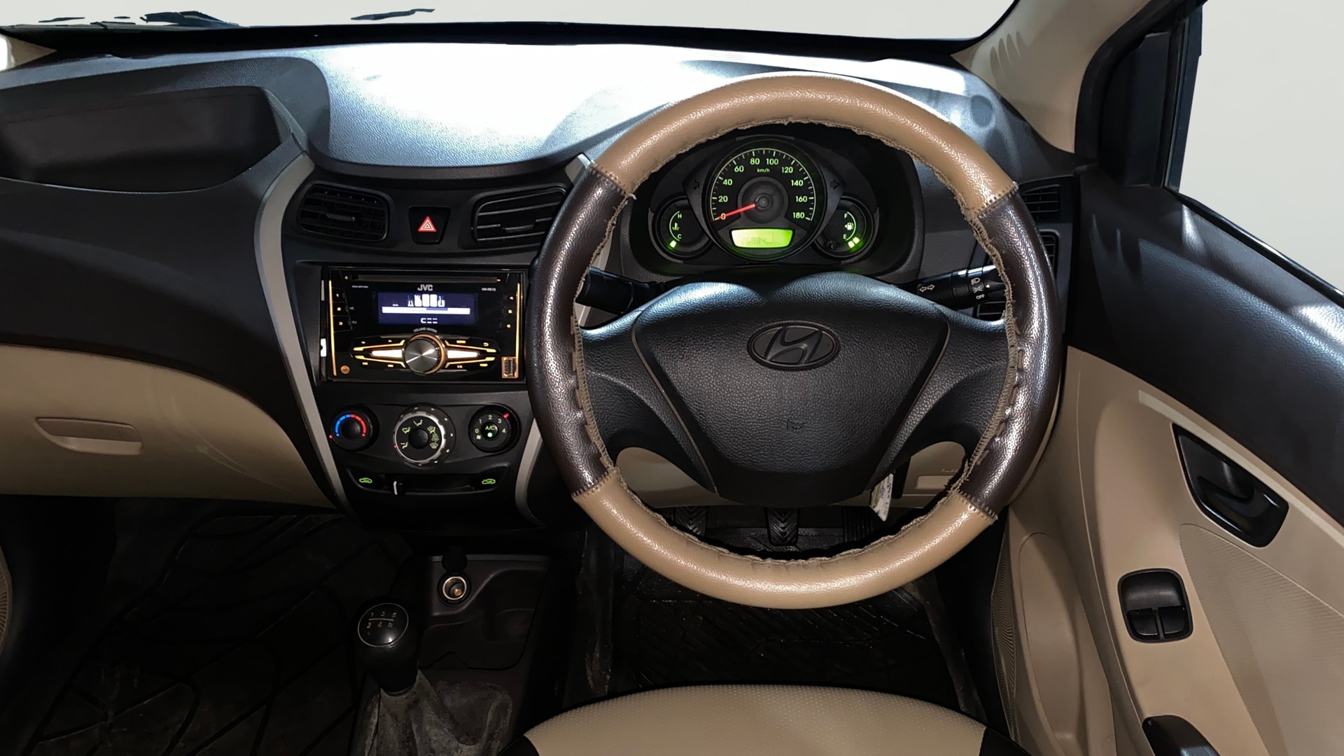 Used 2015 Hyundai EON Used 2015 Hyundai EON