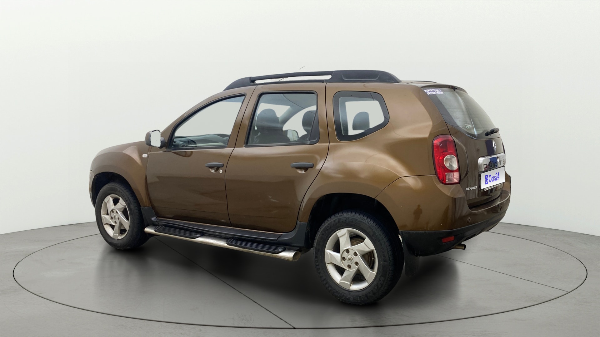 View 2014 Renault Duster Diesel 85PS STD Image 2 Used 2014 Renault Duster Diesel 85PS STD Image 2