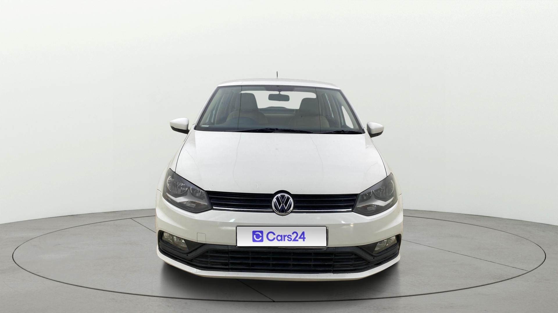 View 2017 Volkswagen Ameo 1.2L MPI Petrol Comfortline Image 1 Used 2017 Volkswagen Ameo 1.2L MPI Petrol Comfortline Image 1