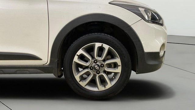 View Hyundai i20 Active Image 41 Used Hyundai i20 Active Image 41