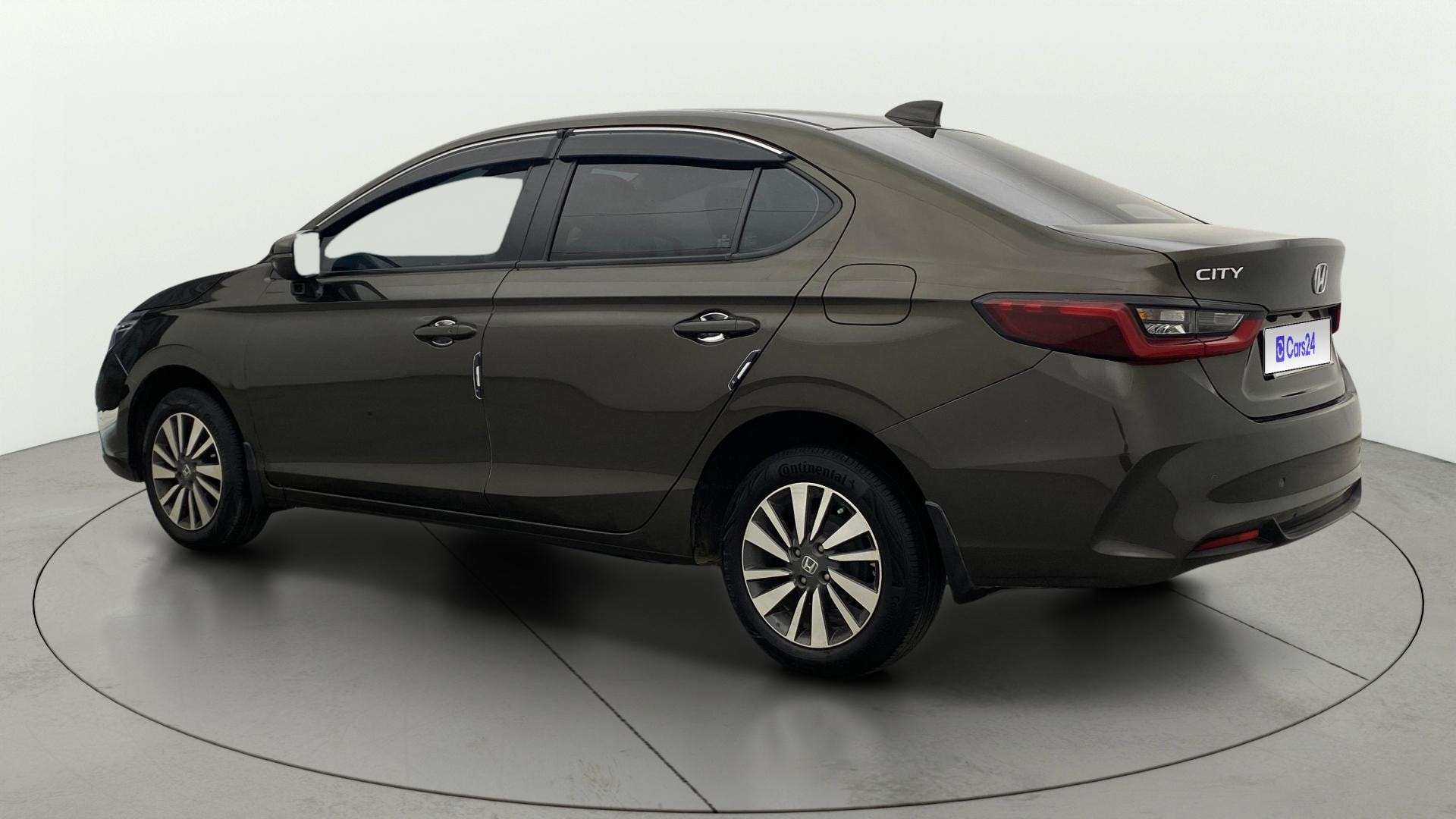 View 2024 Honda City ZX MT Diesel Anniversary Edition Image 2 Used 2024 Honda City ZX MT Diesel Anniversary Edition Image 2