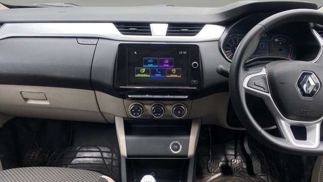 View Renault Triber Image 32 Used Renault Triber Image 32