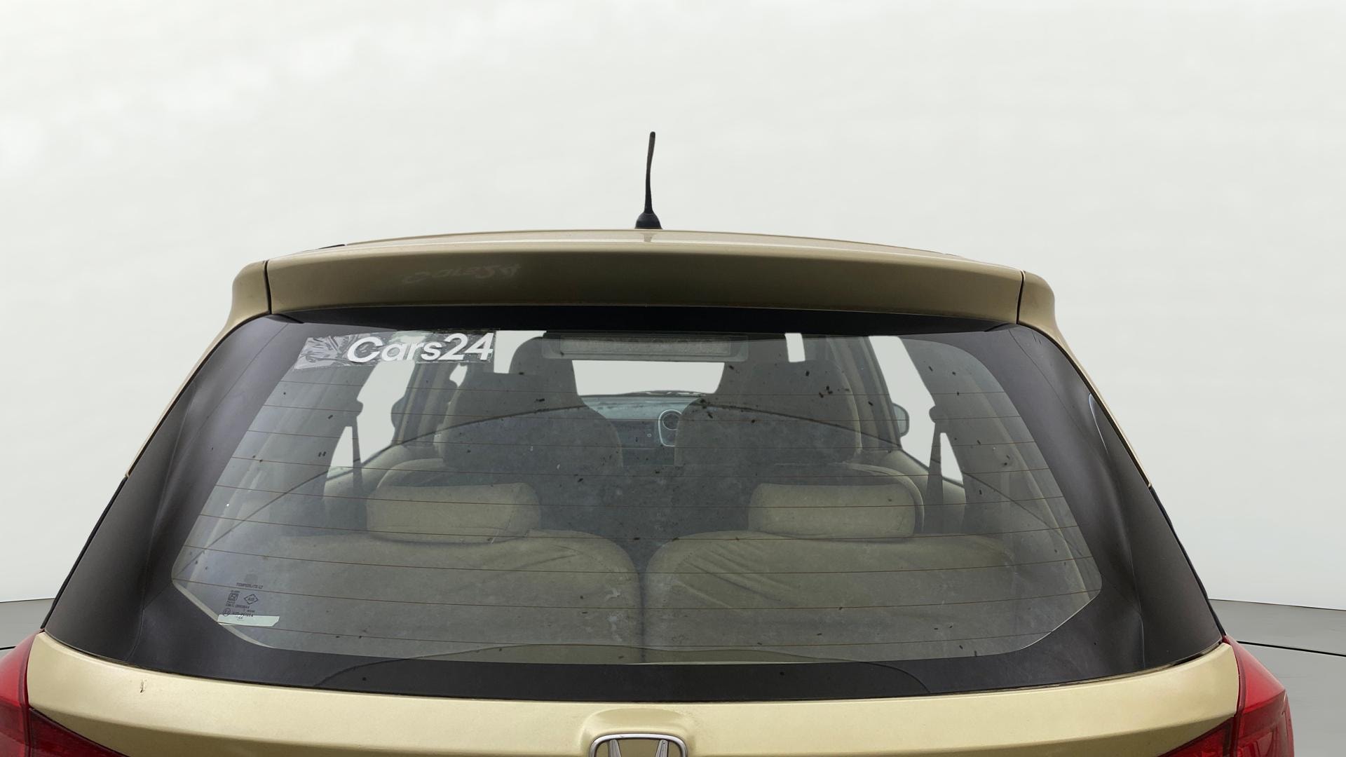 View 2015 Honda Mobilio E Diesel Image 4 Used 2015 Honda Mobilio E Diesel Image 4