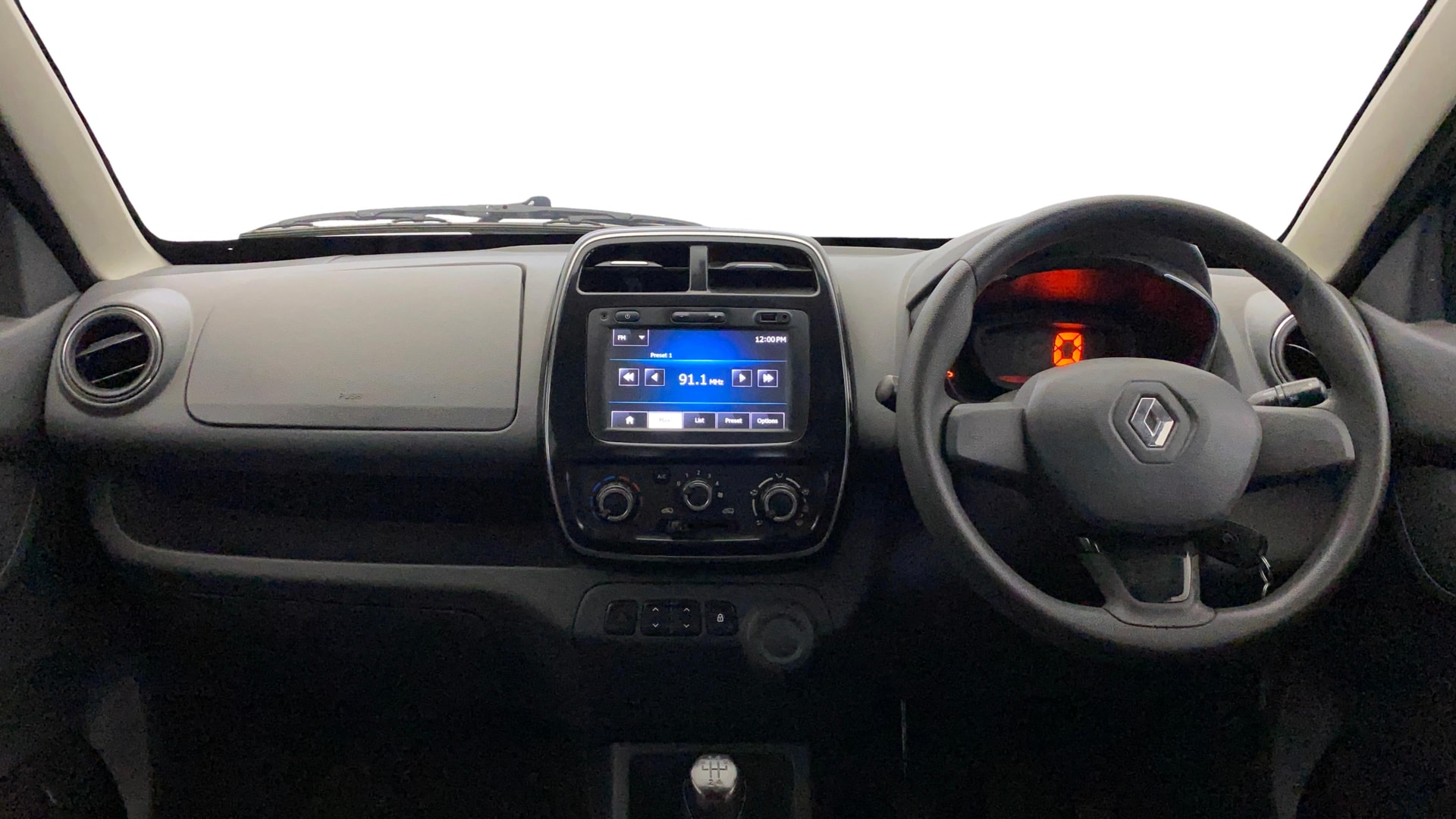 View 2016 Renault Kwid RXT 1.0 Image 28 Used 2016 Renault Kwid RXT 1.0 Image 28