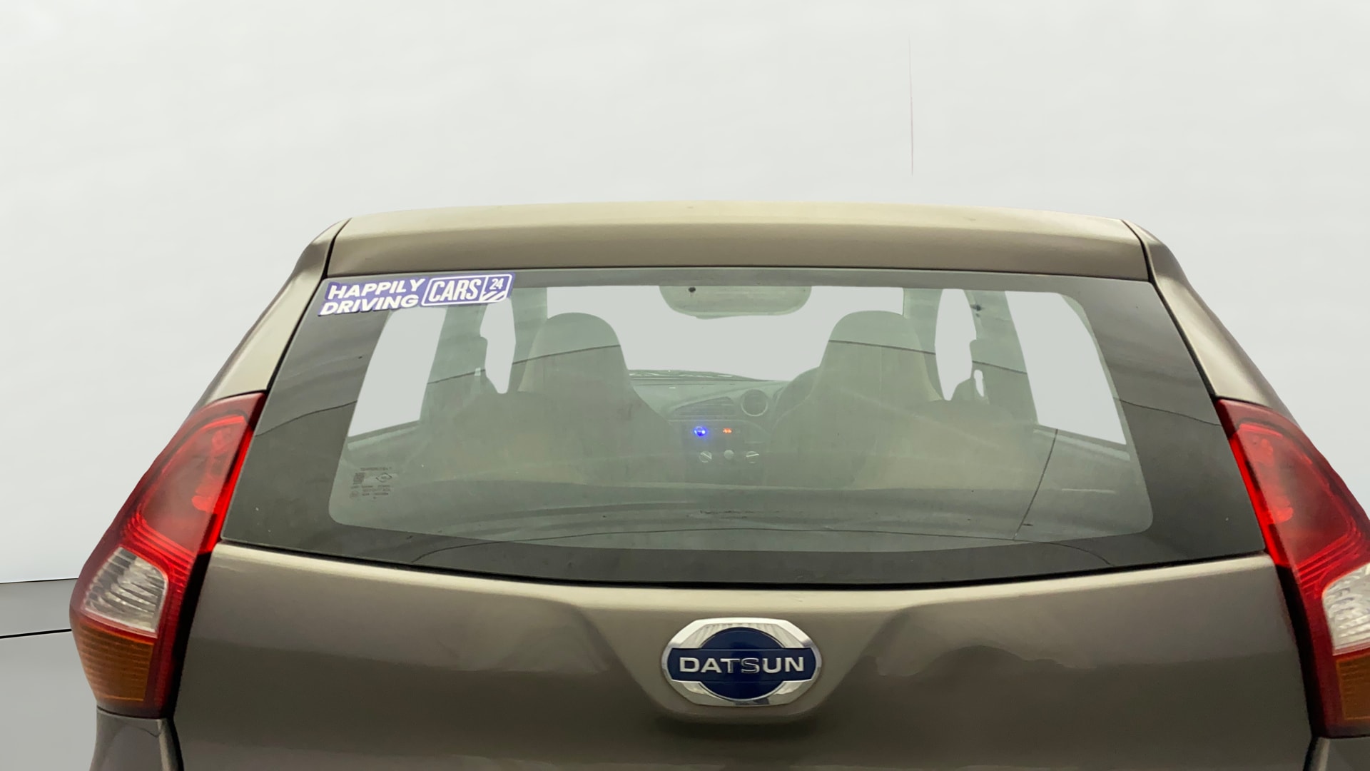 View 2018 Datsun Redi GO A Image 3 Used 2018 Datsun Redi GO A Image 3