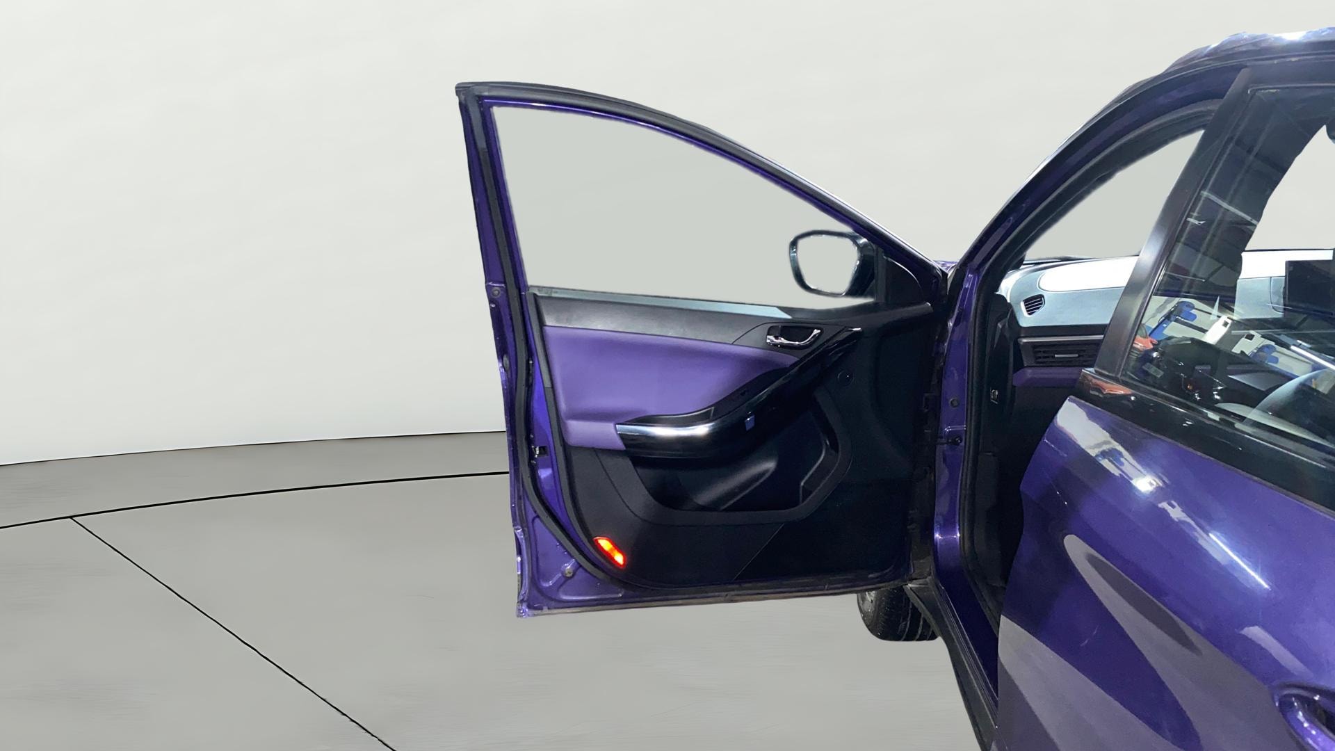 View 2025 Tata Nexon Revotron XE Image 38 Used 2025 Tata Nexon Revotron XE Image 38