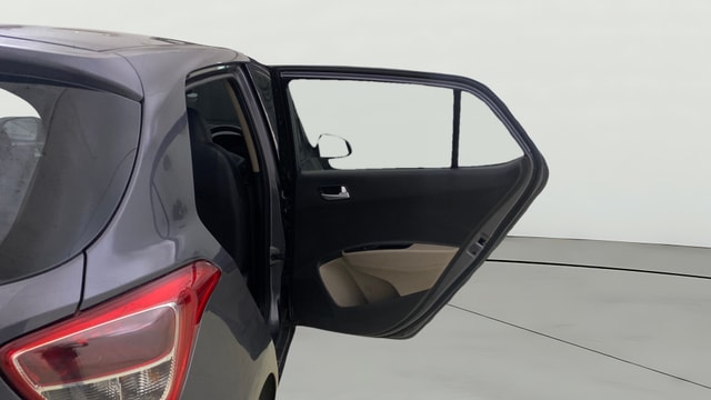 View Hyundai Grand i10 Image 7 Used Hyundai Grand i10 Image 7