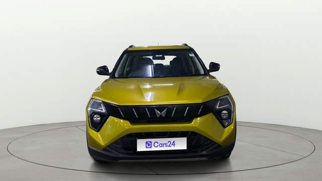 View Mahindra XUV 3XO Image 1 Used Mahindra XUV 3XO Image 1