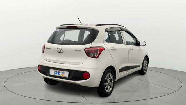 View Hyundai Grand i10 Image 42 Used Hyundai Grand i10 Image 42