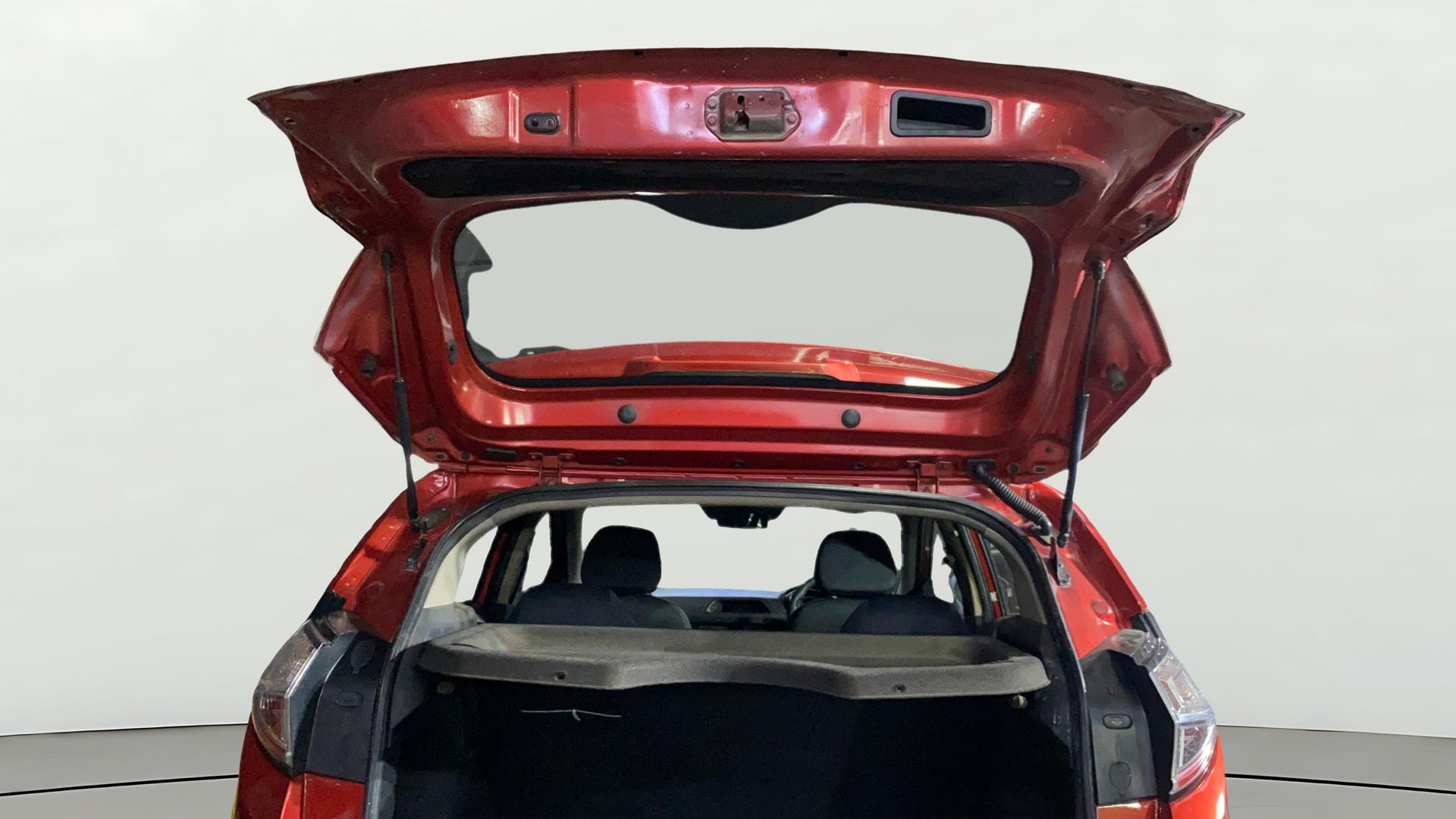 View 2019 Tata Nexon Revotorq XM Image 16 Used 2019 Tata Nexon Revotorq XM Image 16