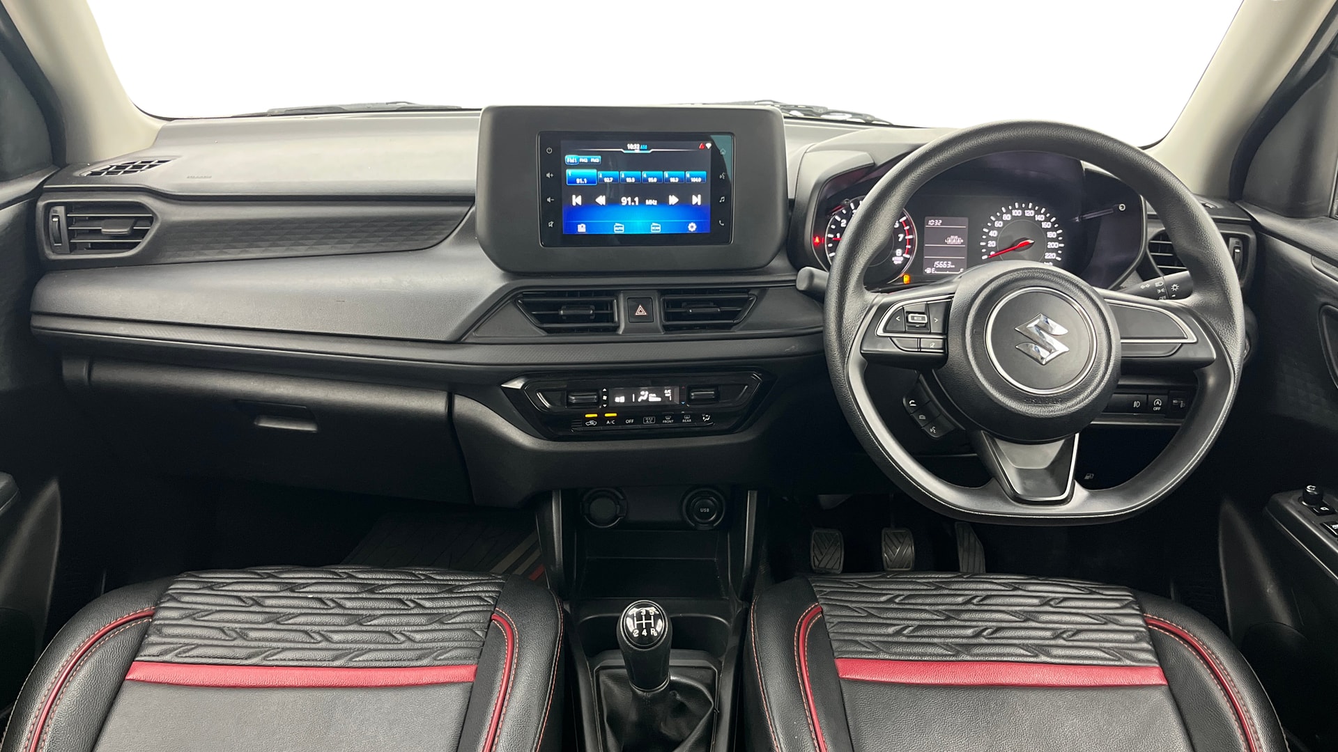View 2024 Maruti Suzuki 1000 Base Variant Image 15 Used 2024 Maruti Suzuki 1000 Base Variant Image 15