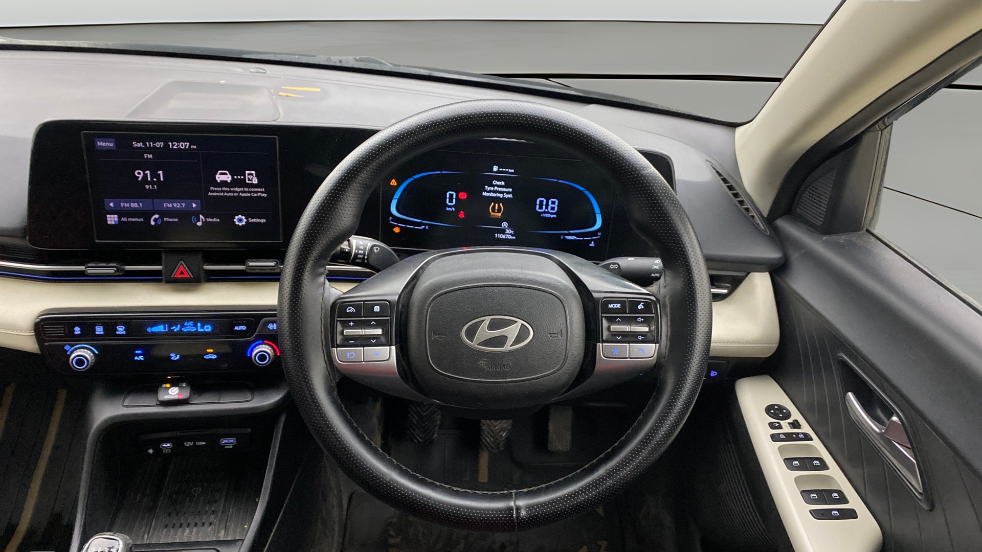 View 2023 Hyundai Verna 1.4 VTVT E Image 21 Used 2023 Hyundai Verna 1.4 VTVT E Image 21