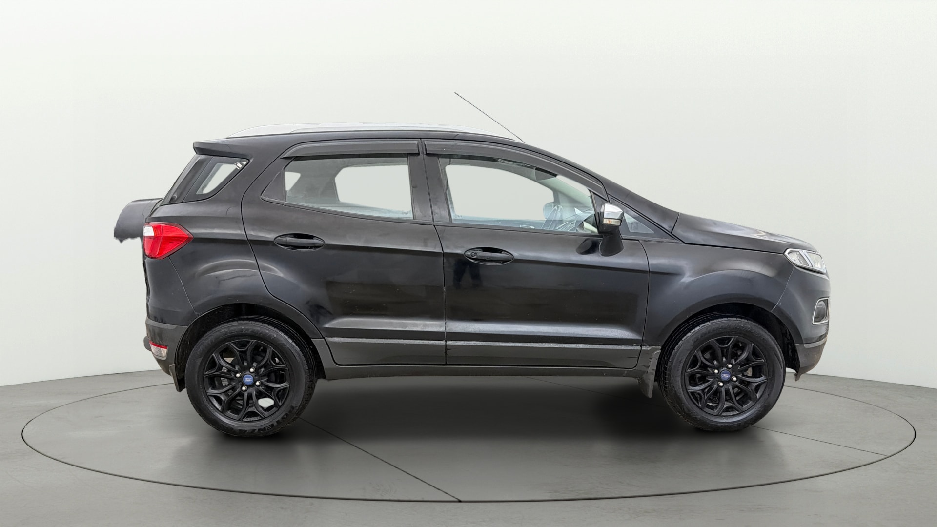 View 2015 Ford EcoSport 1.0L Petrol Ecoboost Titanium Image 8 Used 2015 Ford EcoSport 1.0L Petrol Ecoboost Titanium Image 8