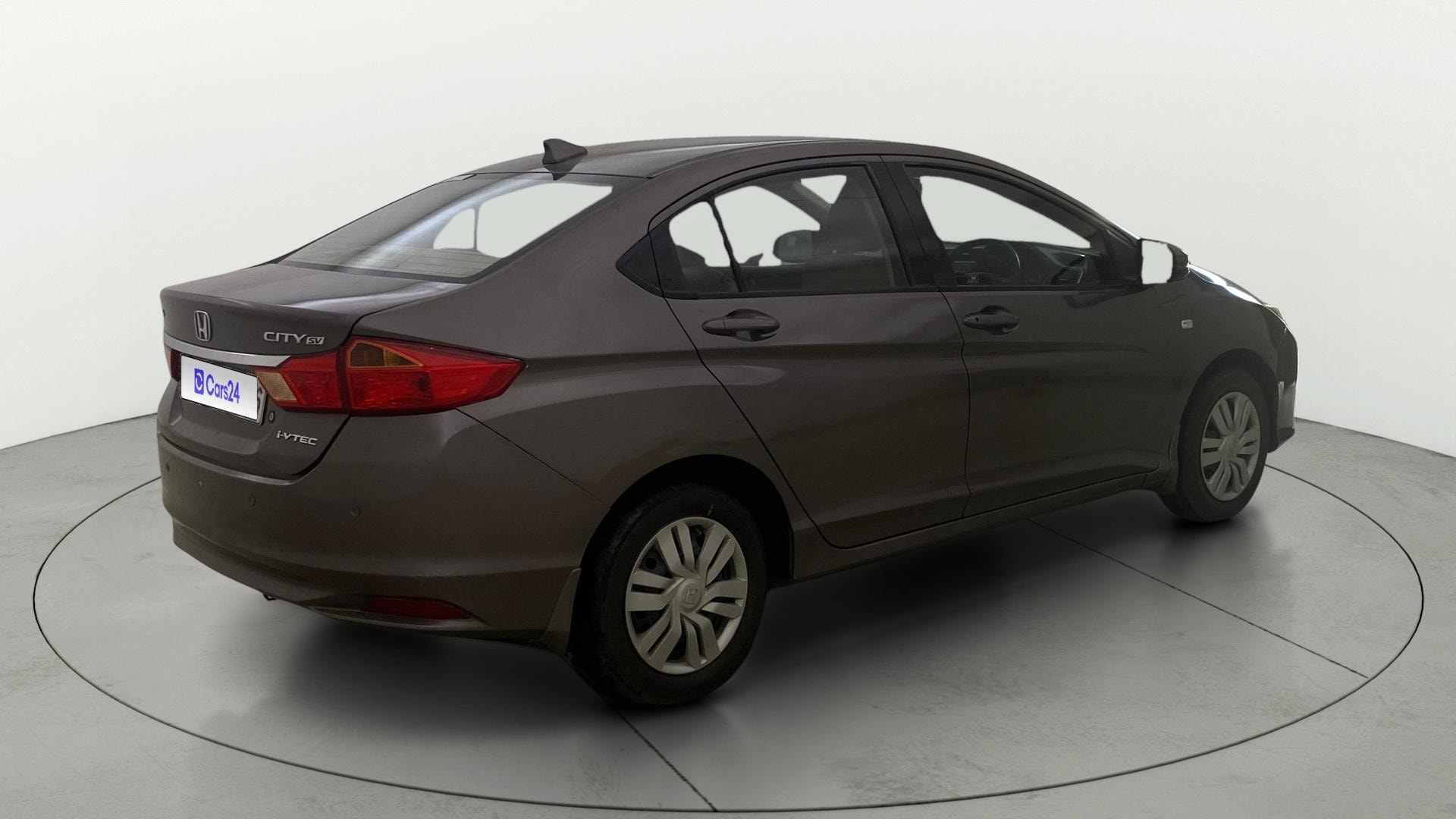 View 2015 Honda City ZX MT Diesel Anniversary Edition Image 43 Used 2015 Honda City ZX MT Diesel Anniversary Edition Image 43