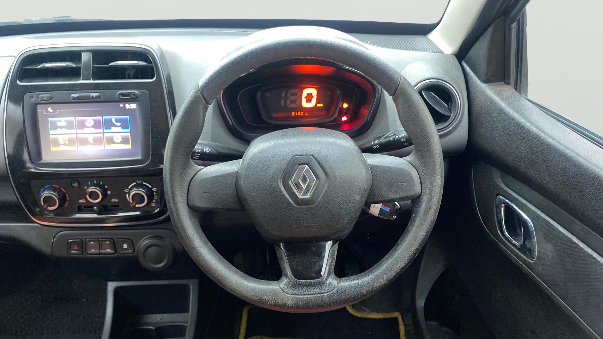 View 2018 Renault Kwid RXT 1.0 Image 20 Used 2018 Renault Kwid RXT 1.0 Image 20