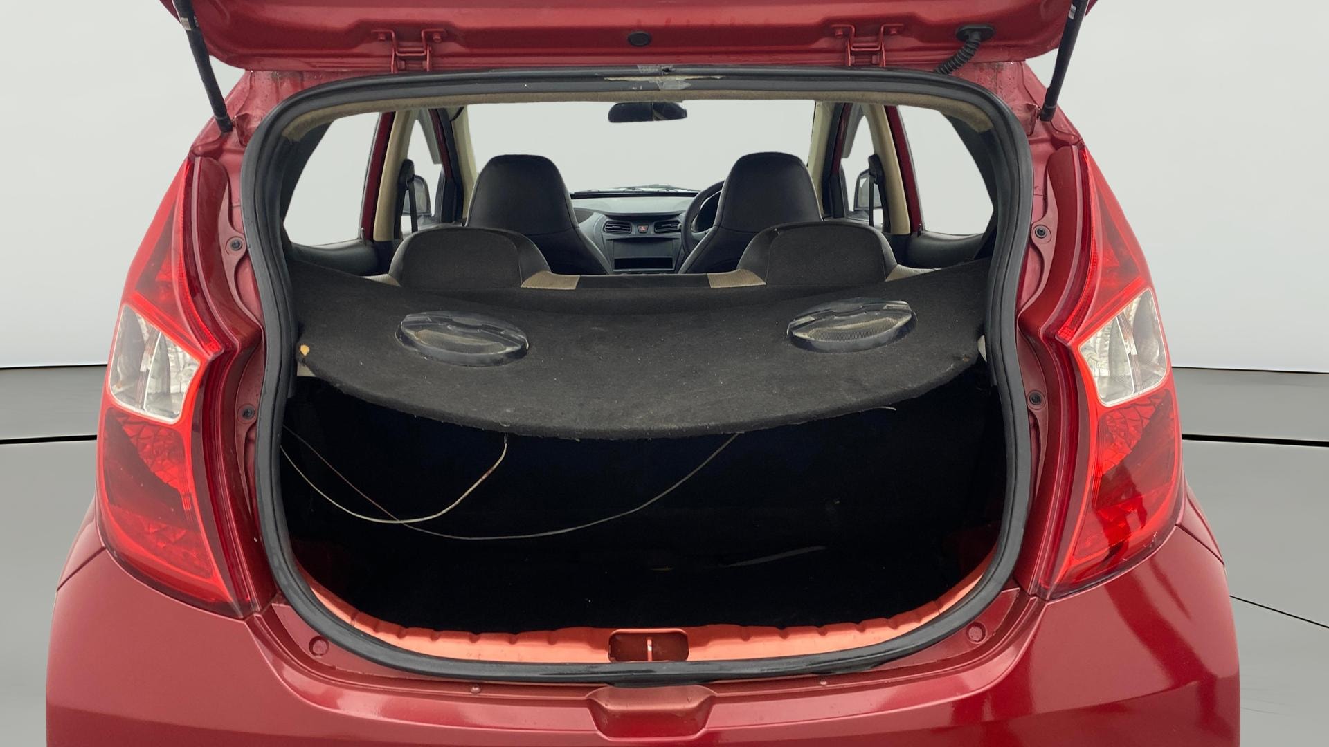 View 2015 Hyundai EON D-Lite Plus Image 36 Used 2015 Hyundai EON D-Lite Plus Image 36
