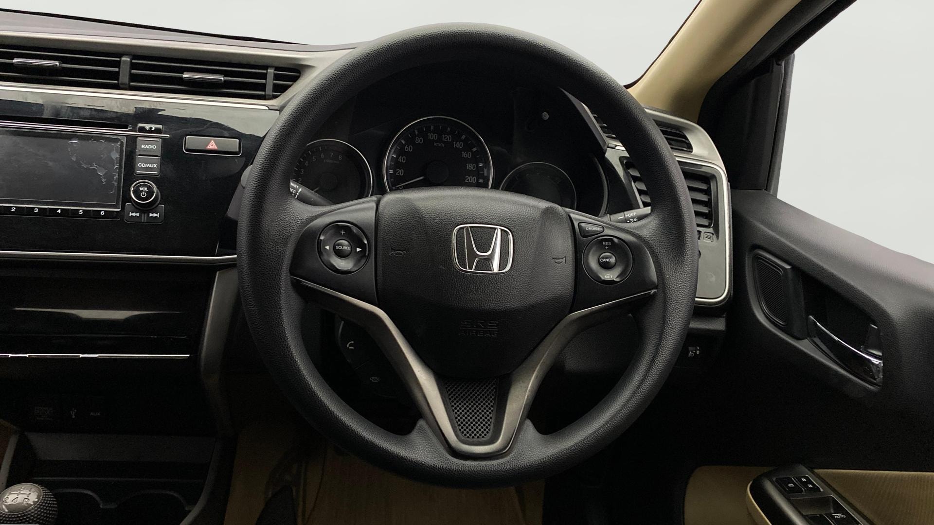 View 2016 Honda City ZX MT Diesel Anniversary Edition Image 13 Used 2016 Honda City ZX MT Diesel Anniversary Edition Image 13