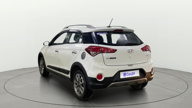 View Hyundai i20 Active Image 2 Used Hyundai i20 Active Image 2