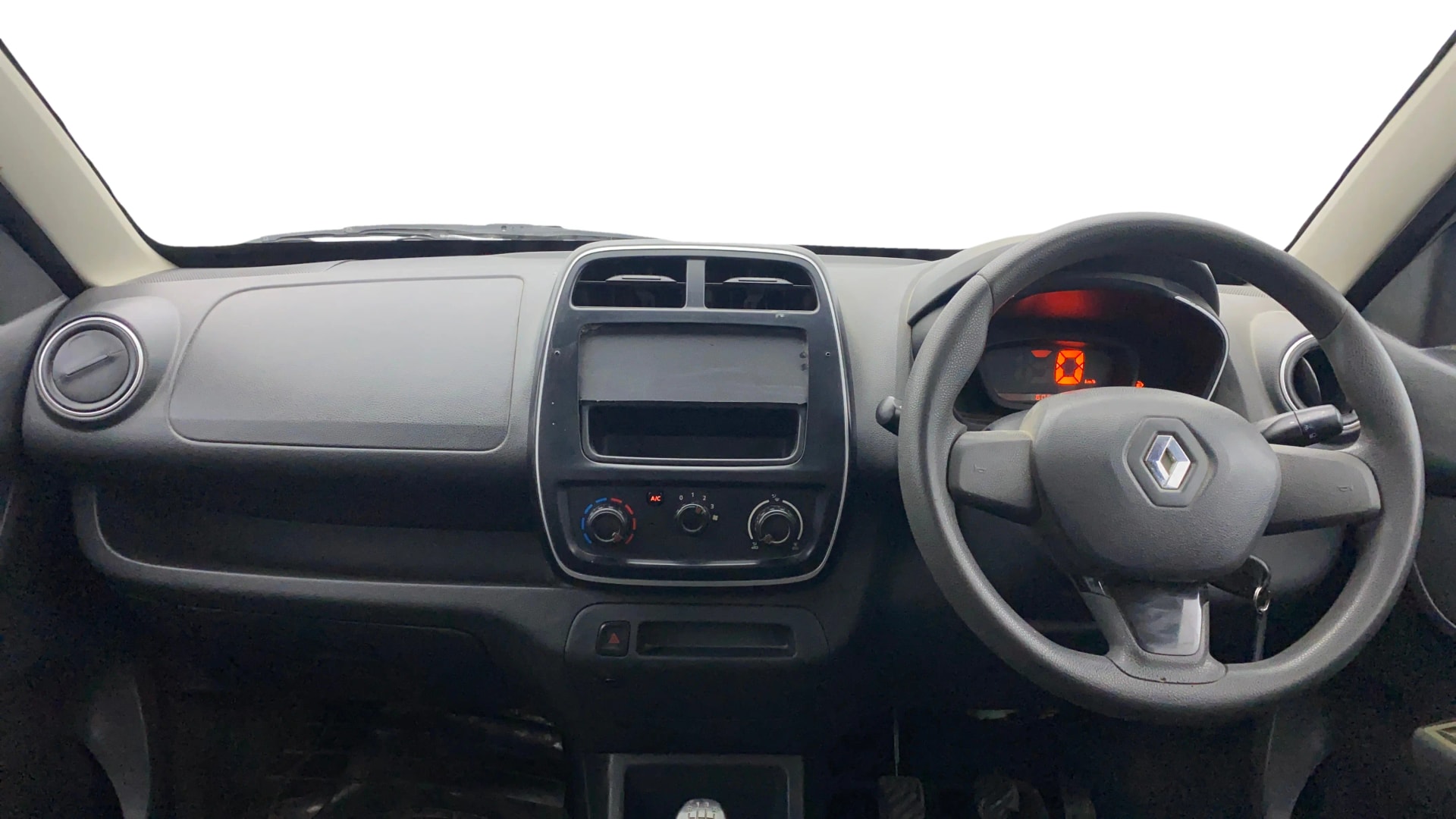 View 2015 Renault Kwid RXL Image 15 Used 2015 Renault Kwid RXL Image 15